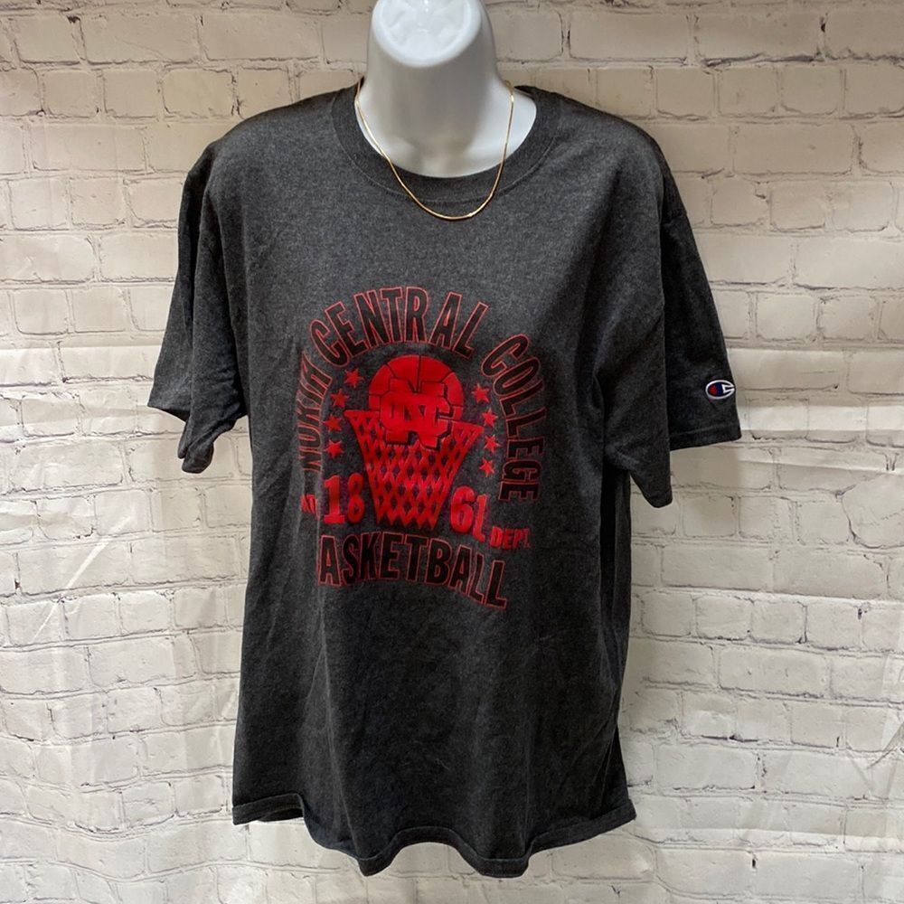 North Central College Basketball T-Shirt Woman’s size Medium
